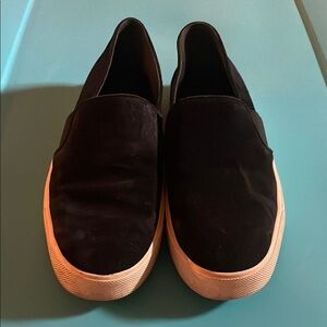 Vince suede slip on sneaker